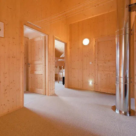 Chalet In Near Ski Area *
